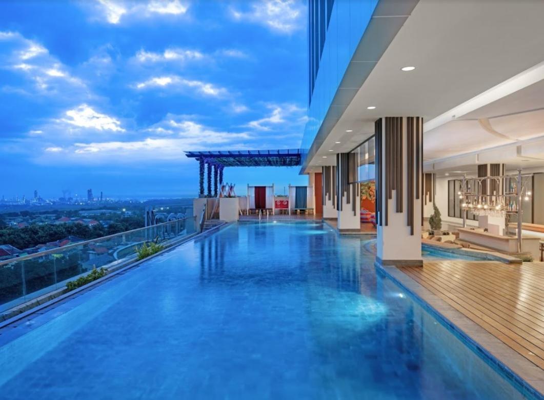 Aston Gresik Hotel & Conference Center Ngoại thất bức ảnh