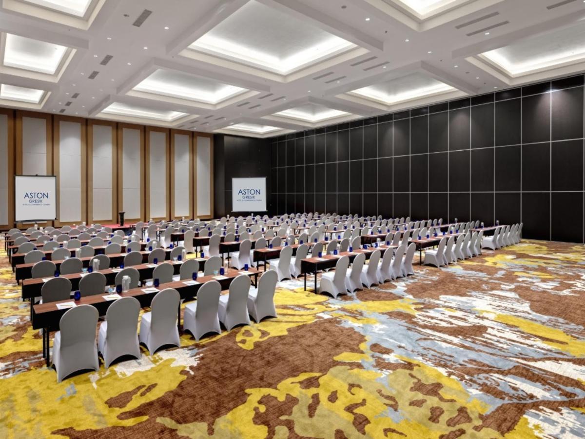 Aston Gresik Hotel & Conference Center Ngoại thất bức ảnh