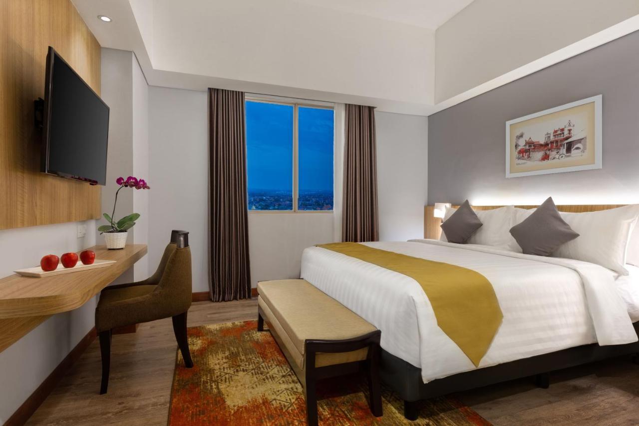 Aston Gresik Hotel & Conference Center Ngoại thất bức ảnh