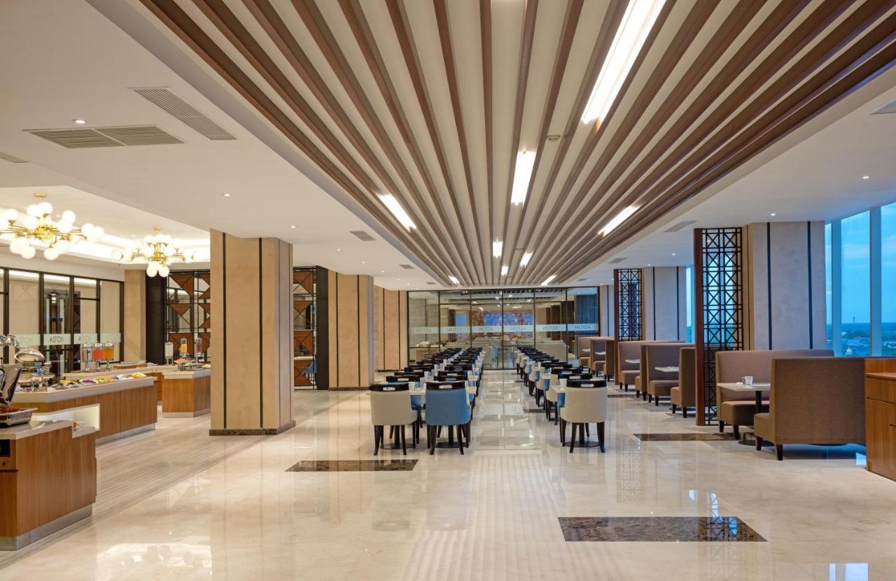 Aston Gresik Hotel & Conference Center Ngoại thất bức ảnh