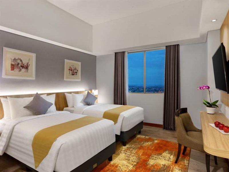 Aston Gresik Hotel & Conference Center Ngoại thất bức ảnh